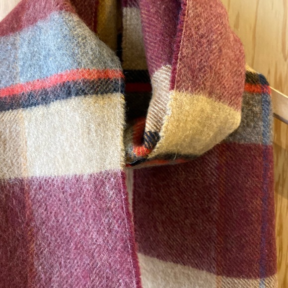 EUC Men’s Vintage Wool Scarf - Picture 2 of 4